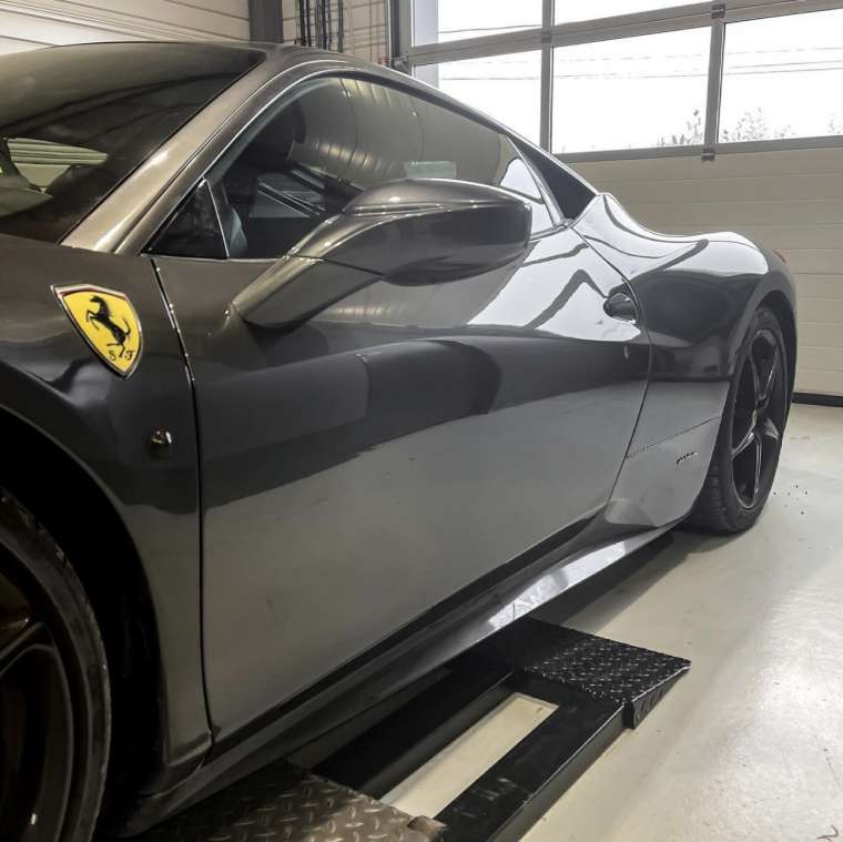 Ferrari 458